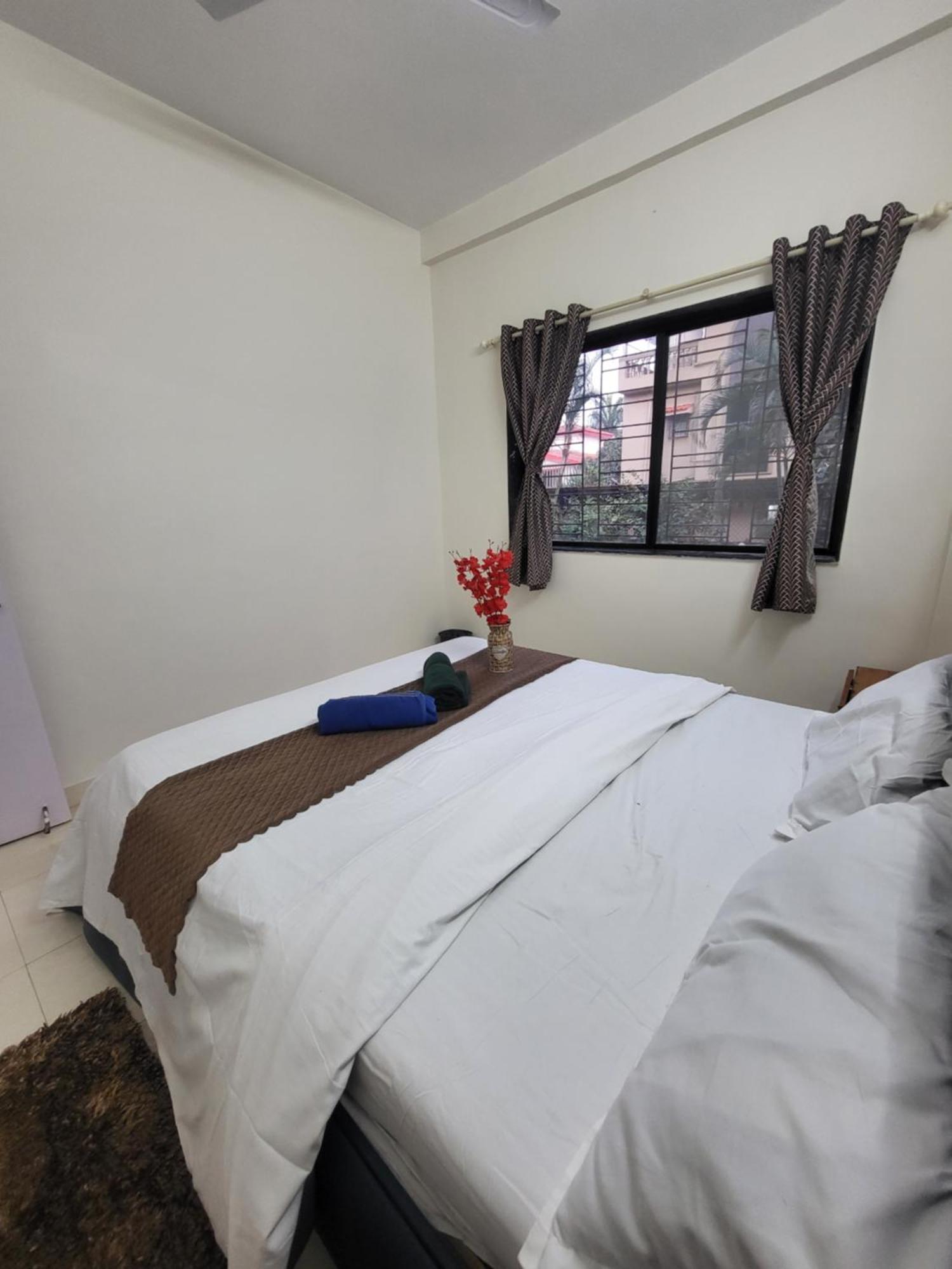The Perfect Stays Para Disco Big Pool Cricket Turf Villa Lonavala Ngoại thất bức ảnh