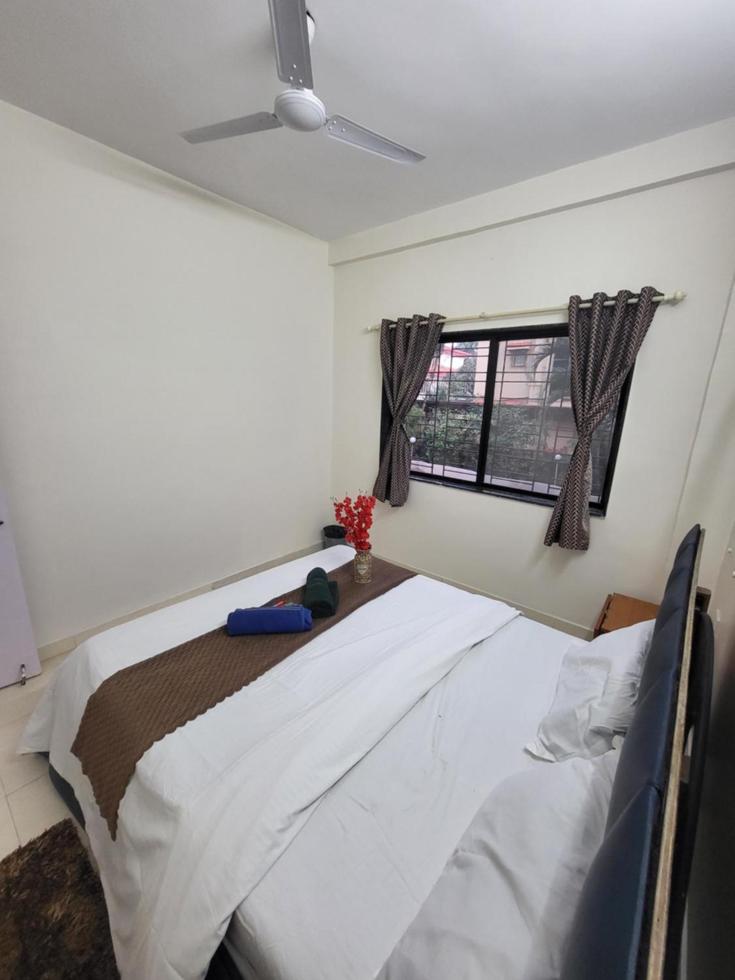 The Perfect Stays Para Disco Big Pool Cricket Turf Villa Lonavala Ngoại thất bức ảnh