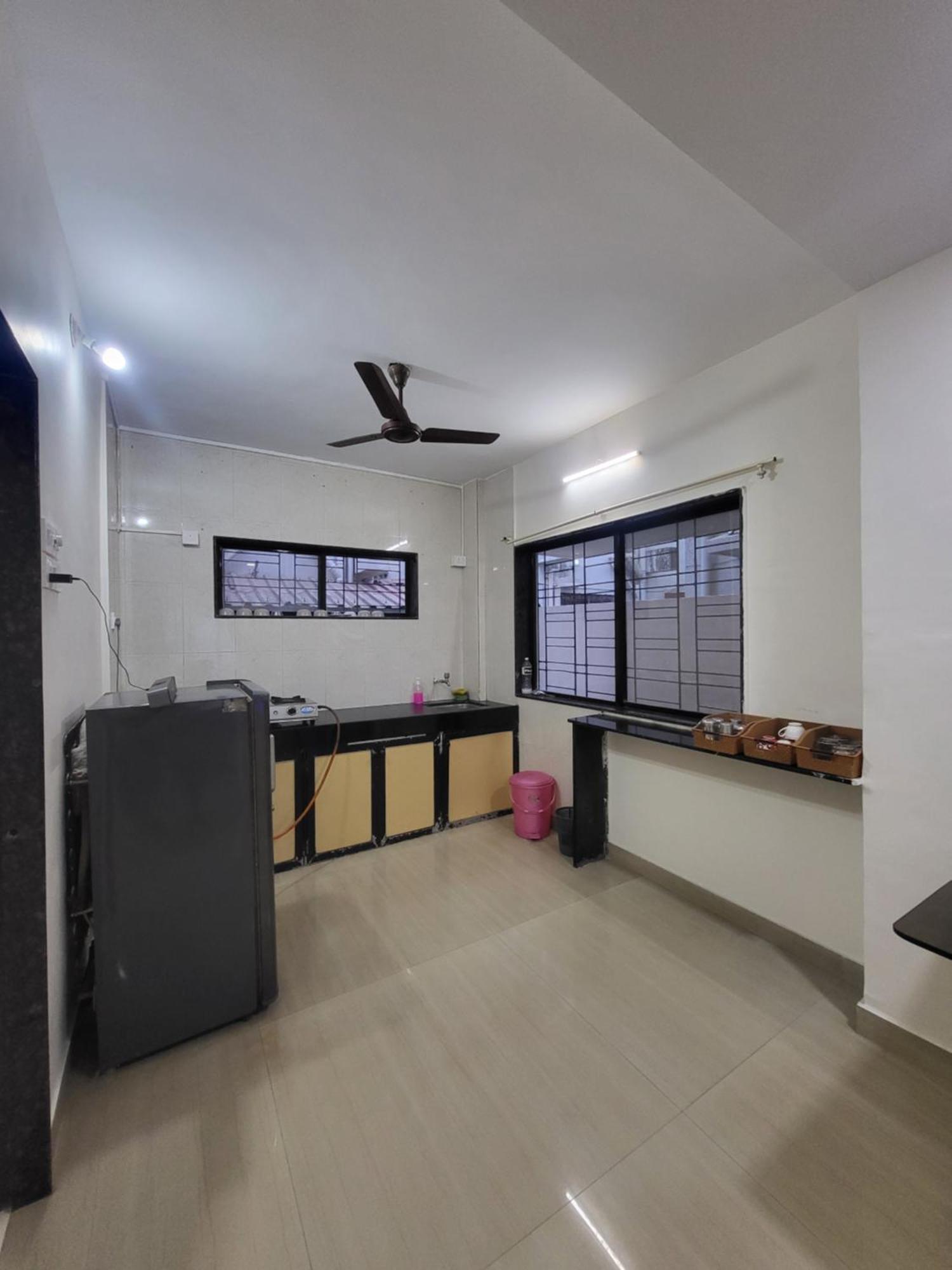 The Perfect Stays Para Disco Big Pool Cricket Turf Villa Lonavala Ngoại thất bức ảnh